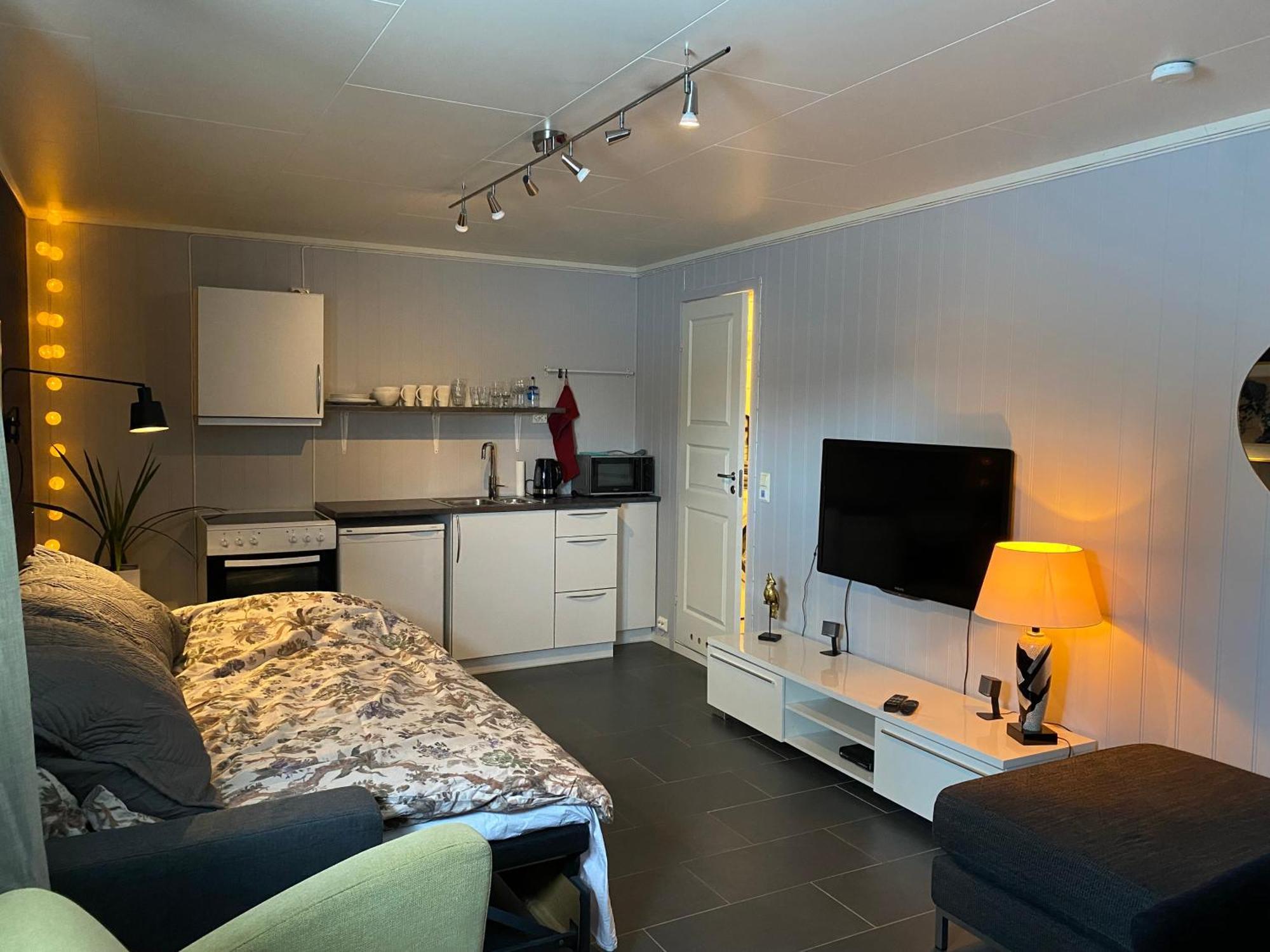 Koselig Liten Leilighet I Tromsø Zewnętrze zdjęcie